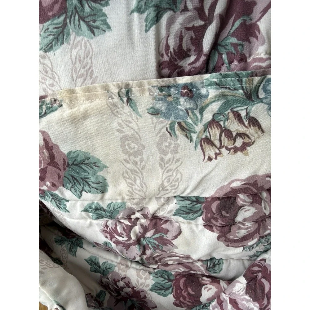 Vintage Full Size Reversible Floral Comforter Cottage Core Granny Core